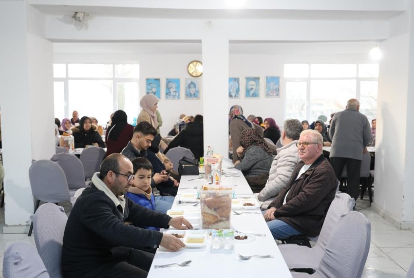 Nevşehir'de köy muhtarı öyle bir karar aldı ki! Duyanlar şok oldu: Bu köyde iftar vakti evlerde yemek pişirmek yasaklandı - Resim : 2