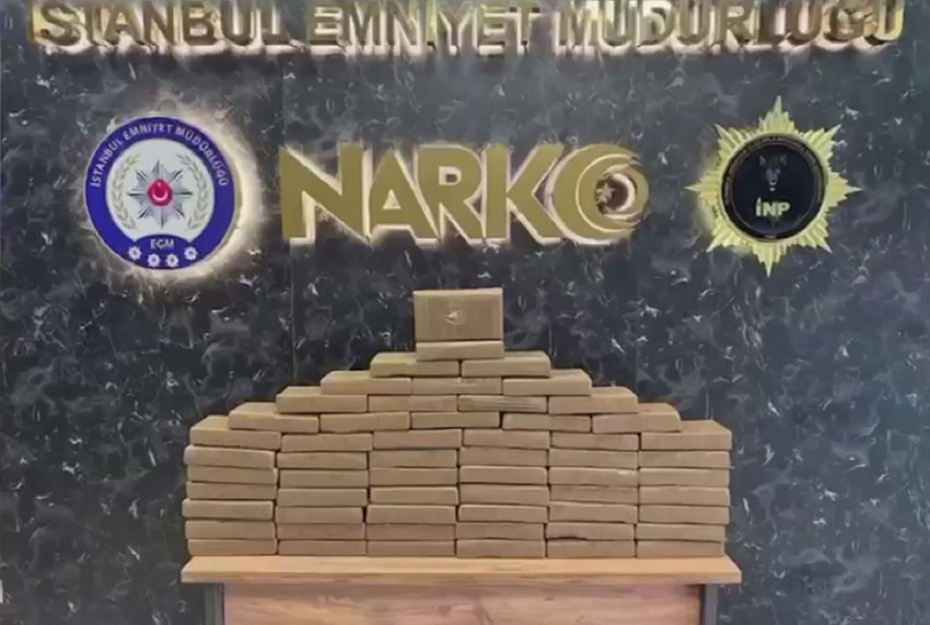 İstanbul'da dev narkotik operasyonu! Zulaladıkları yer şoke etti: 60 kilogram kokain ele geçirildi - Resim : 4