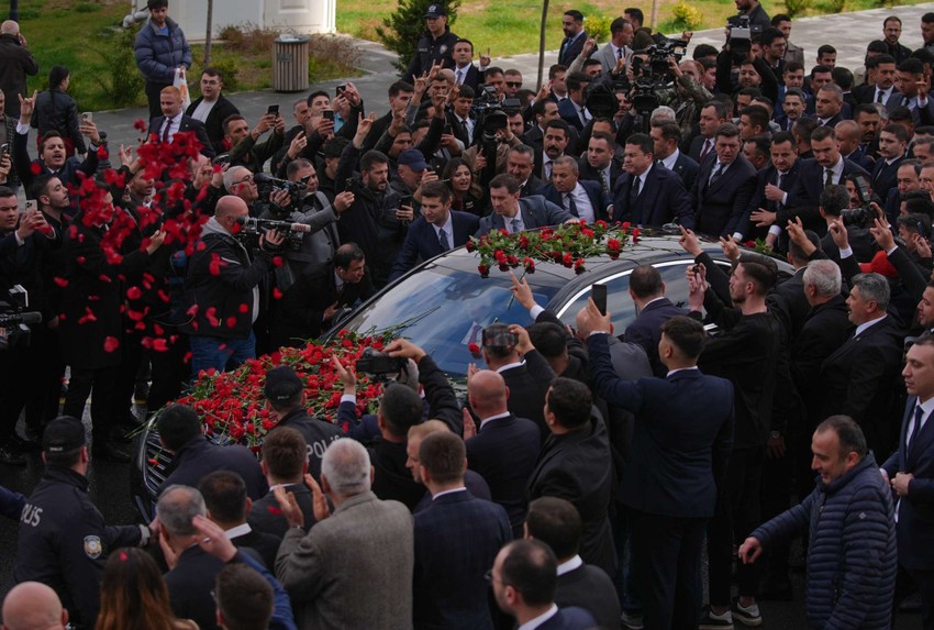 MHP lideri Devlet Bahçeli'den 65 gün sonra ilk görüntü! Türkeş'in mezarını ziyaret etti, MHP Genel Merkezi'nde mesaiye başladı - Resim : 20