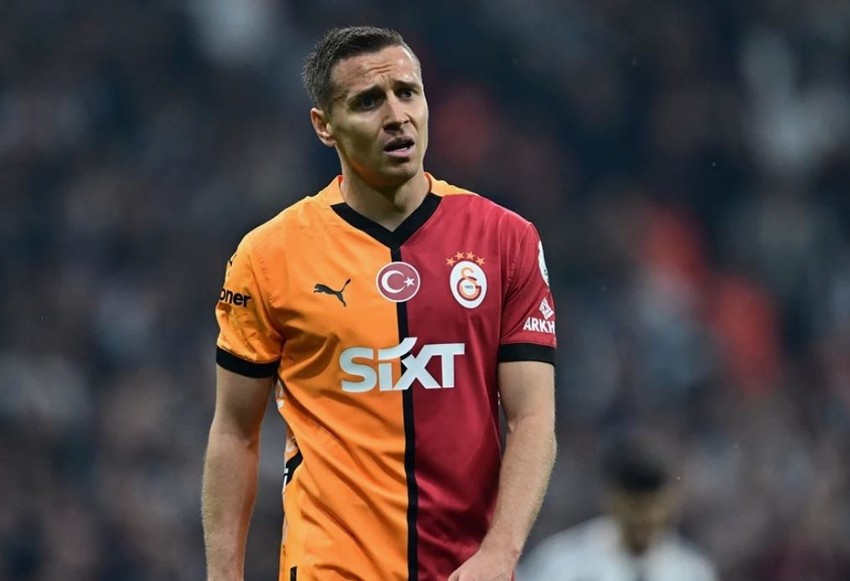 Galatasaray'da şampiyonluk öncesi 8 milyon euroluk kriz! Sallai coştu, o Eyüpspor maçında batırdı - Resim : 1