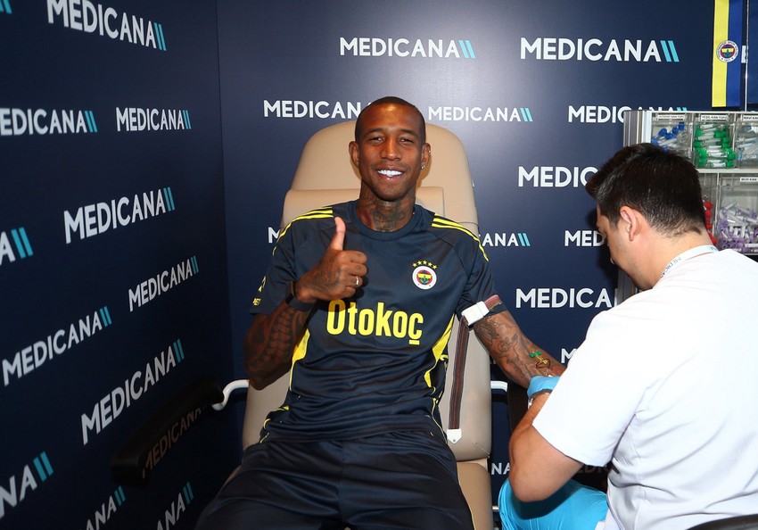 Gelecekleri merak ediliyordu! 4 yıldız Fenerbahçe’ye resmen geri döndü! - Resim : 1