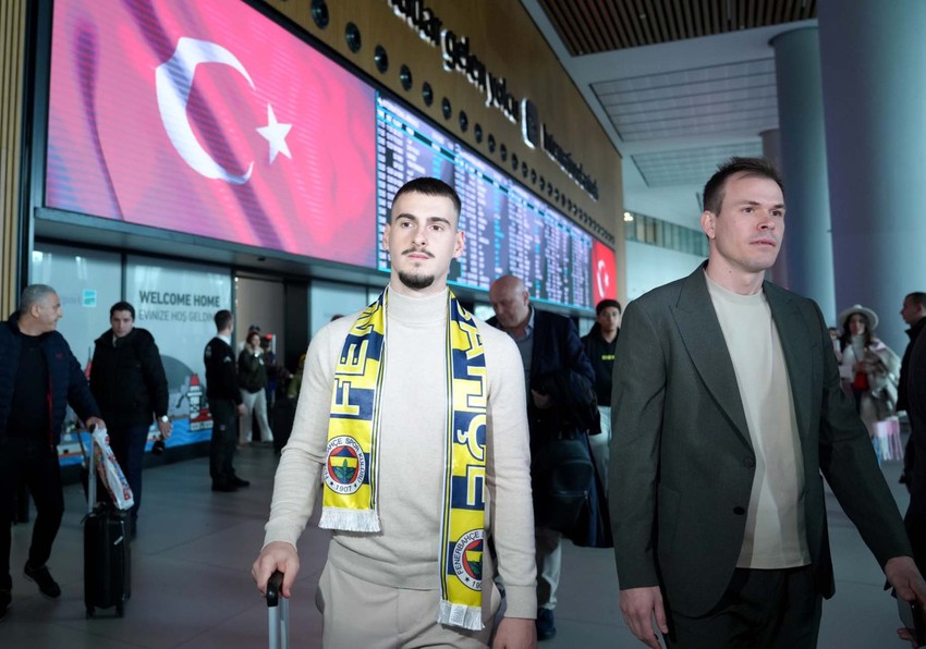 Fenerbahçe’nin yeni transferi Mimovic İstanbul’a geldi - Resim : 2