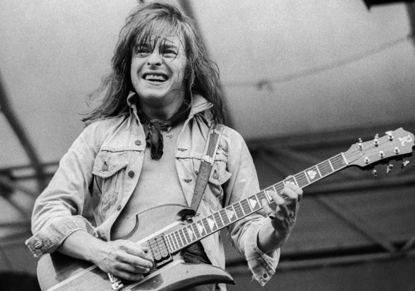 Efsanevi müzisyenden acı haber! Hayatını kaybetti - Resim : 3