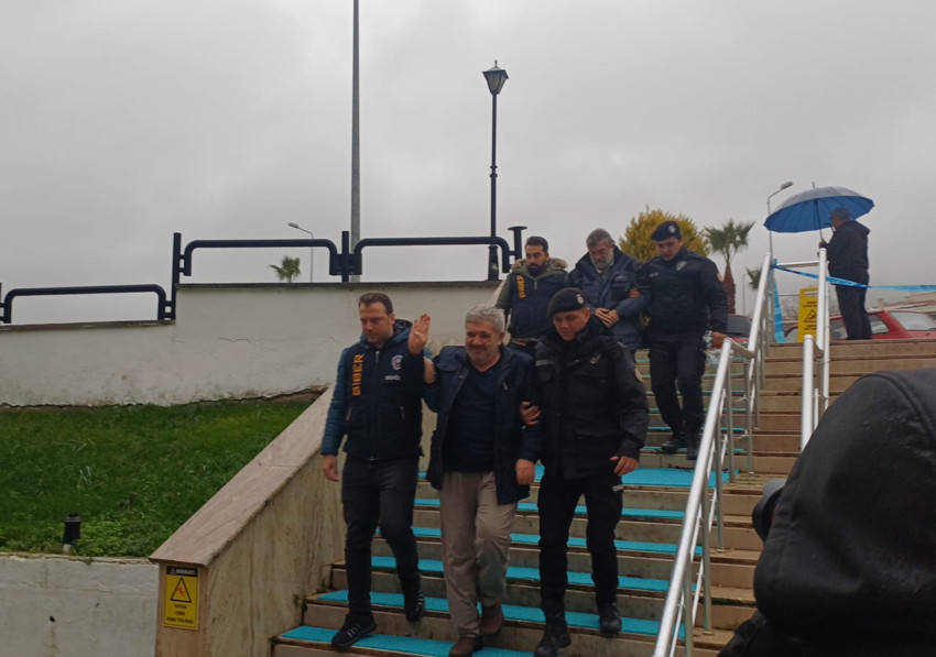 Muğla&rsquo;da &ldquo;Sahte Hesap&rdquo; operasyonu! Ş&uuml;pheliler adliyeye sevk edildi - Resim : 2