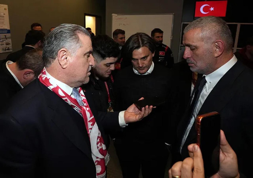 Cumhurbaşkanı Erdoğan'dan A Millilere tebrik telefonu - Resim : 2