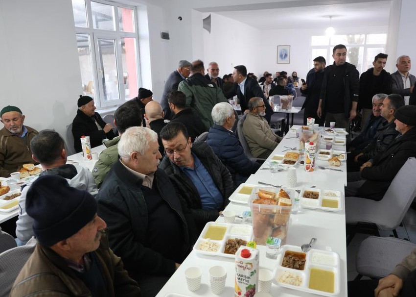 Nevşehir'de köy muhtarı öyle bir karar aldı ki! Duyanlar şok oldu: Bu köyde iftar vakti evlerde yemek pişirmek yasaklandı - Resim : 3