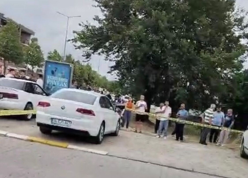 Düzce'de sokak ortasında kanlı infaz! 3 taksi değiştirip kaçtı! Orada yakalandı - Resim : 1