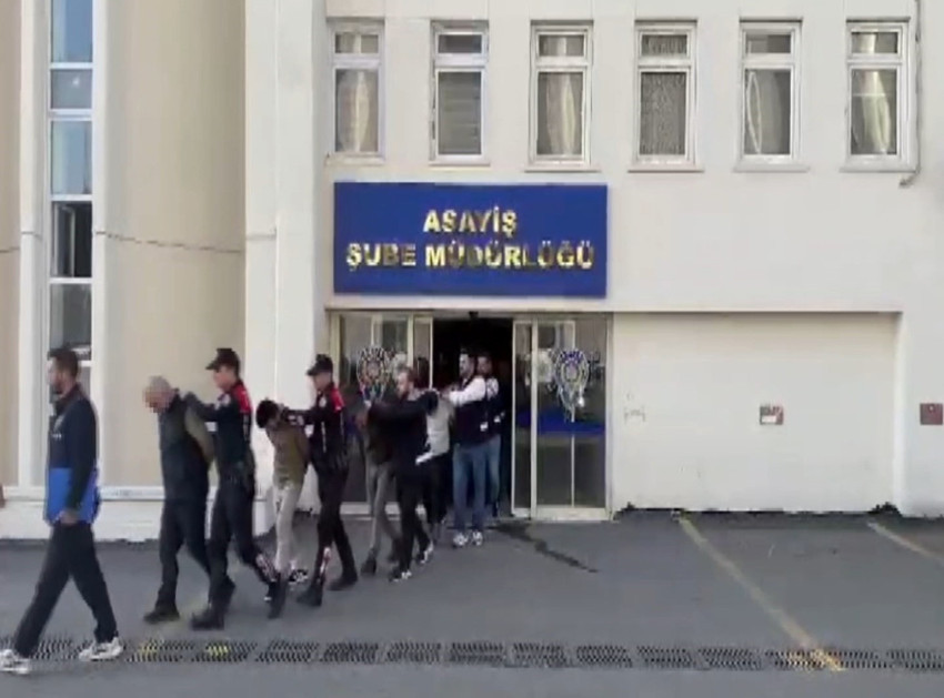 Gece kulüplerine fuhuş ve dolandırıcılık baskını! 11 kişi gözaltına alındı - Resim : 1