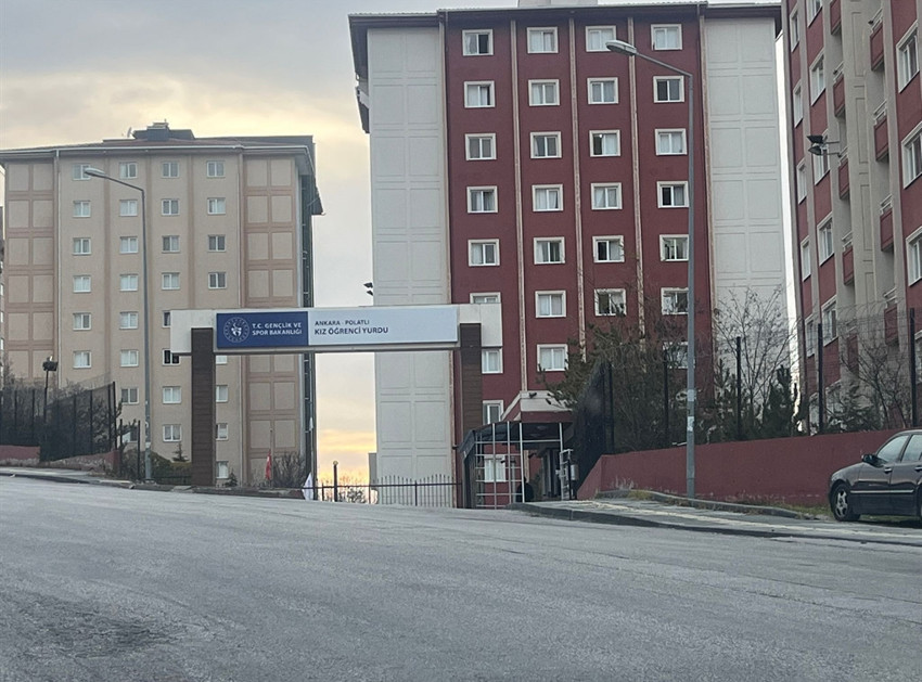 Cinayet mi, kaza mı? Öğrenci yurdunda korkunç ölüm! 4'üncü kattan düşen genç kız kurtarılamadı - Resim : 1