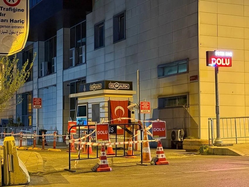 İSPARK'a ait 36 otopark kapatıldı! İşte mühürlenen otoparklar - Resim : 2
