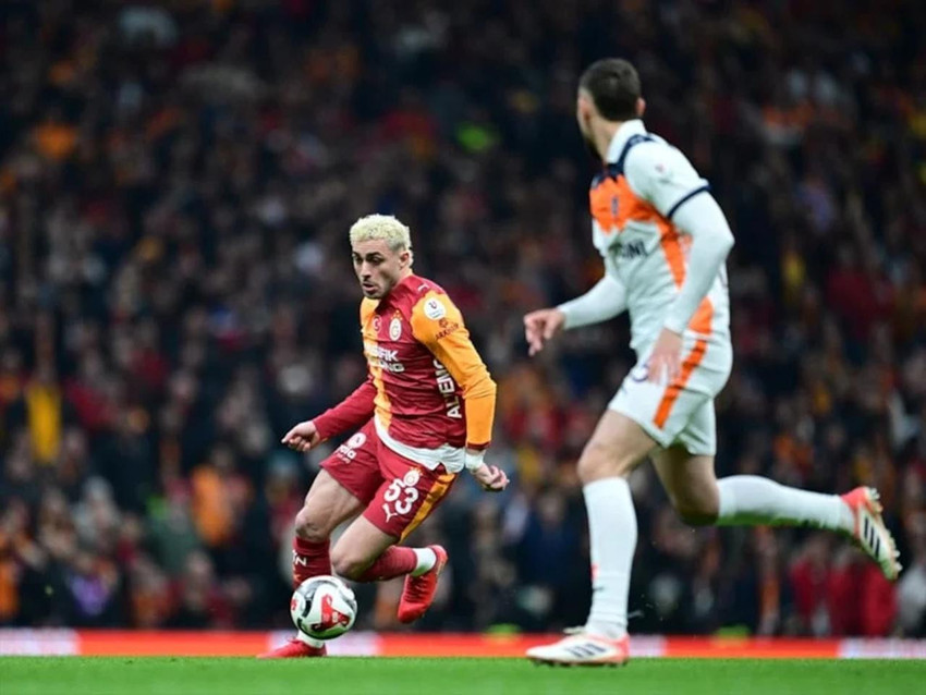 Galatasaray, Başakşehir'i farklı yendi! Fenerbah&ccedil;e ile puan farkı 7'ye &ccedil;ıktı - Resim : 3