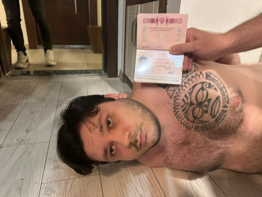 MİT ve Emniyet'ten Rus uyuşturucu karteline ortak operasyon! Kırmızı bültenle aranan isim Mersin'de yakalandı - Resim : 1