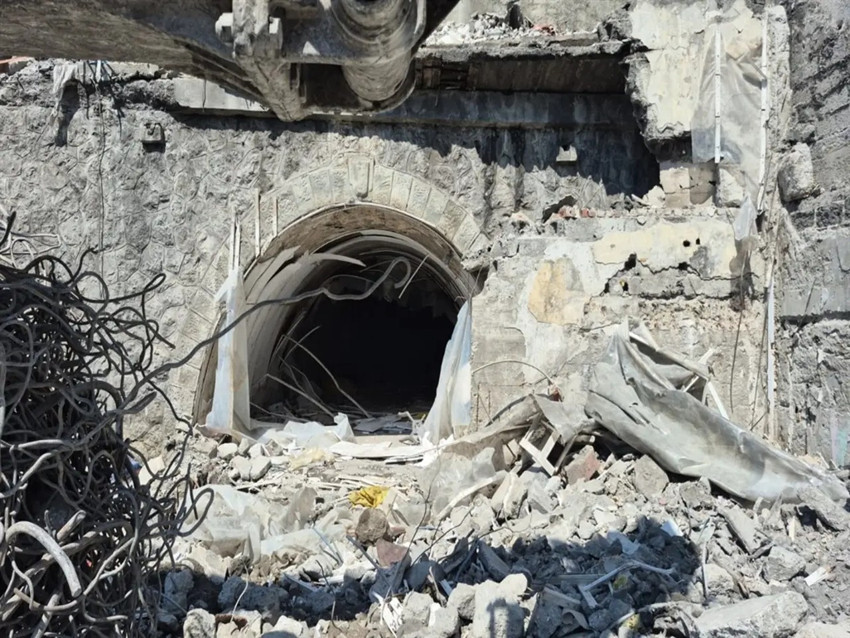 Zonguldakta yıkım sırasında ortaya çıktı! Tam 60 metre, 2'nci Dünya Savaşı'ndan kalma! Derhal incelemeye alındı - Resim : 3