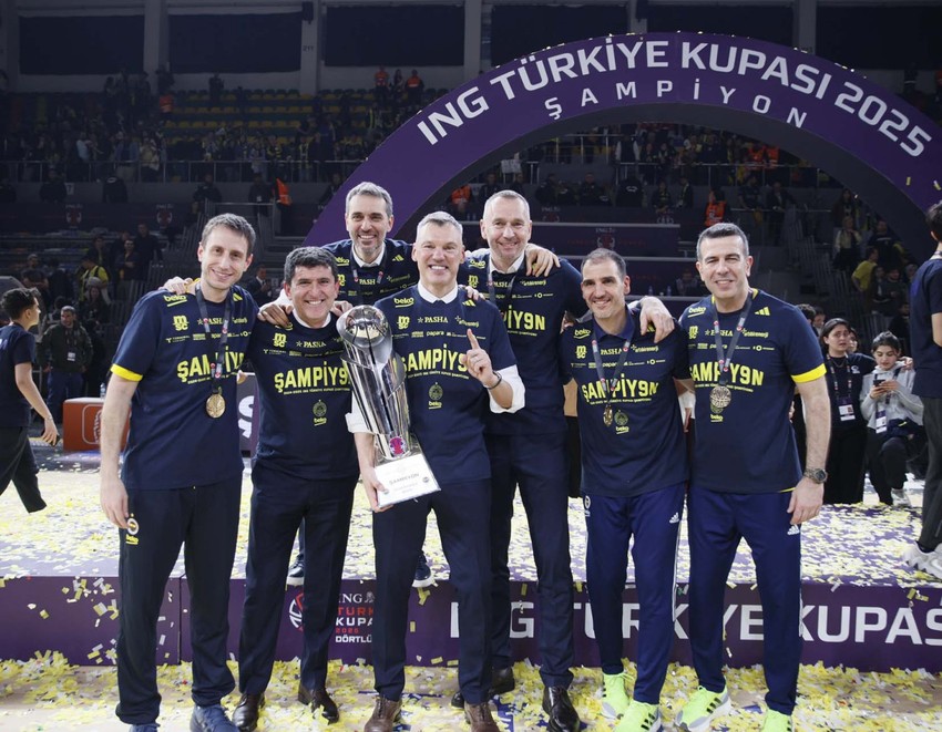 Beşiktaş Fibabank’a şans tanımadılar! ING Türkiye Kupası’nda şampiyon Fenerbahçe Beko! - Resim : 3