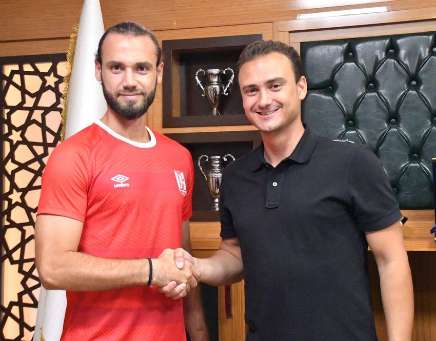 Balıkesirspor’dan stoper transferi! Tecrübeli isim 2 yıllık imzayı attı - Resim : 2