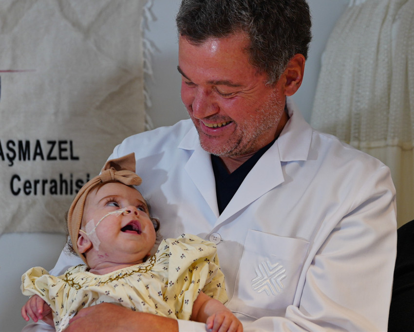 Minik Elif’in kalp mucizesi! Anne karnında teşhis edildi, dört ameliyatla hayata tutundu - Resim : 1