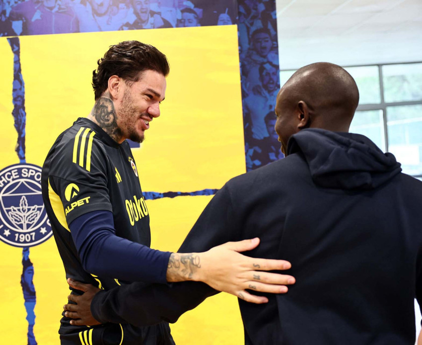 Fenerbahçe’nin yıldızı N'Golo Kanté çalışmalara başladı - Resim : 3