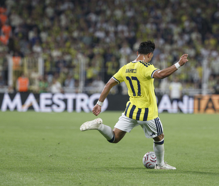 Fenerbahçe'de flaş Kante gelişmesi! Resmen ayrılığı konuşuluyordu - Resim : 1