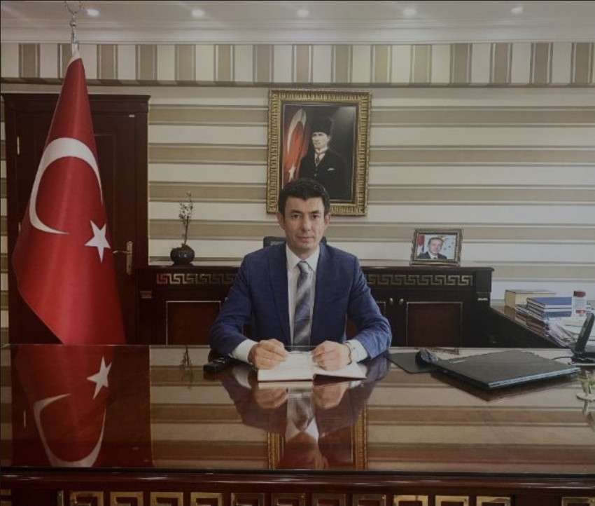 Afyon'da Vali Yardımcısı ölü bulunmuştu! Vali'den cenaze törenine damga vuran sözler: Kızgınım, kırgınım - Resim : 2