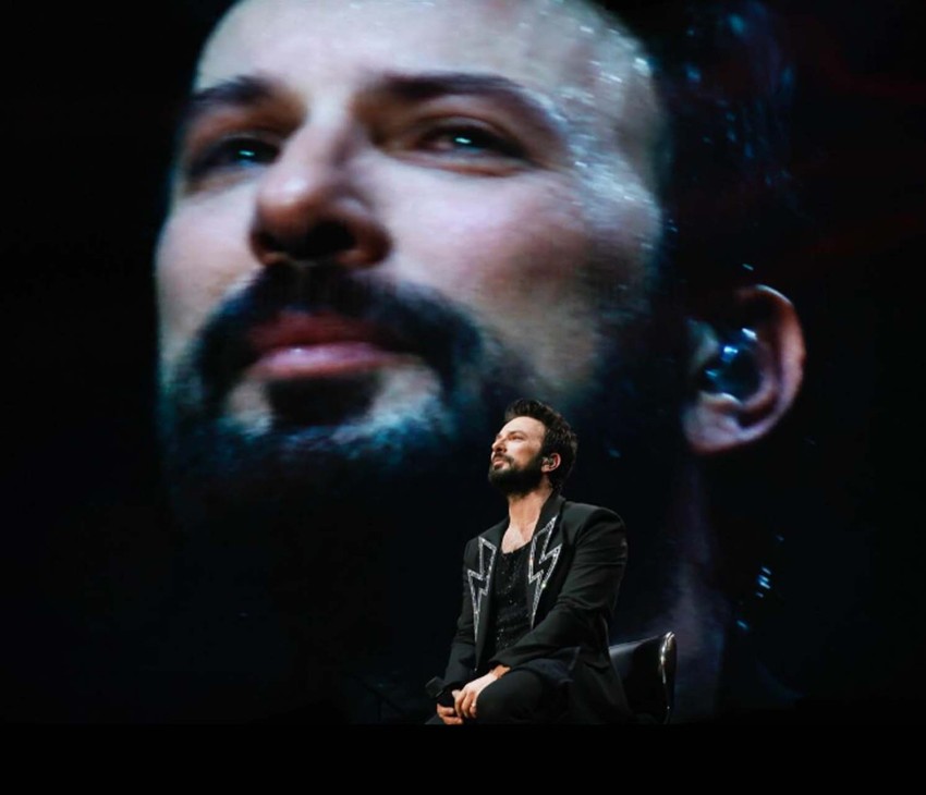 Annesinin ölümüyle sarsılmıştı! Tarkan, konserlerine neden ara vermediğini açıkladı - Resim : 2
