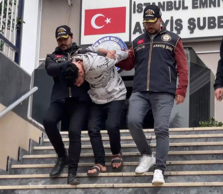 İstanbul'da turist çifte fidye kabusu: 4 gün rehin tutuldular - Resim : 3