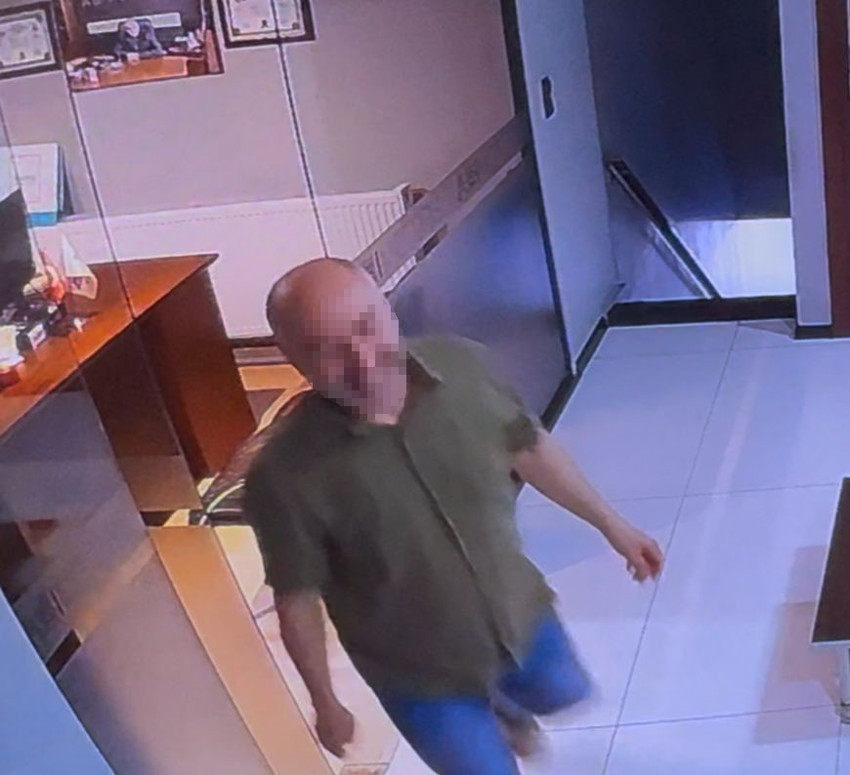 Muhasebeci çalıştığı oto galeriden çaldığı parayla ortadan kayboldu - Resim : 3