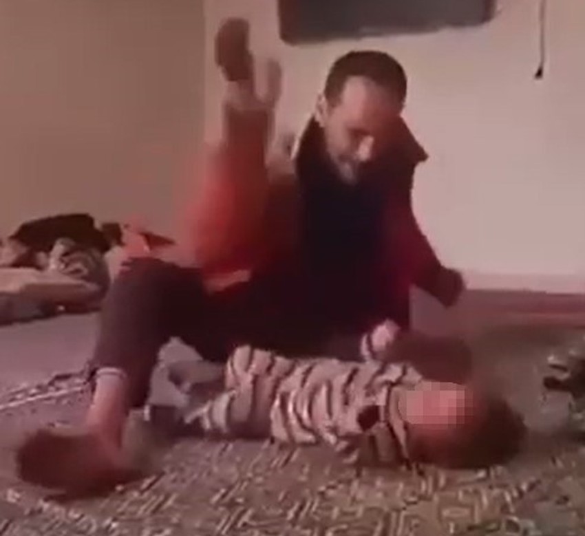2 yaşındaki çocuğunu öldüresiye darp etmişti! O cani babanın savunması pes dedirtti - Resim : 2