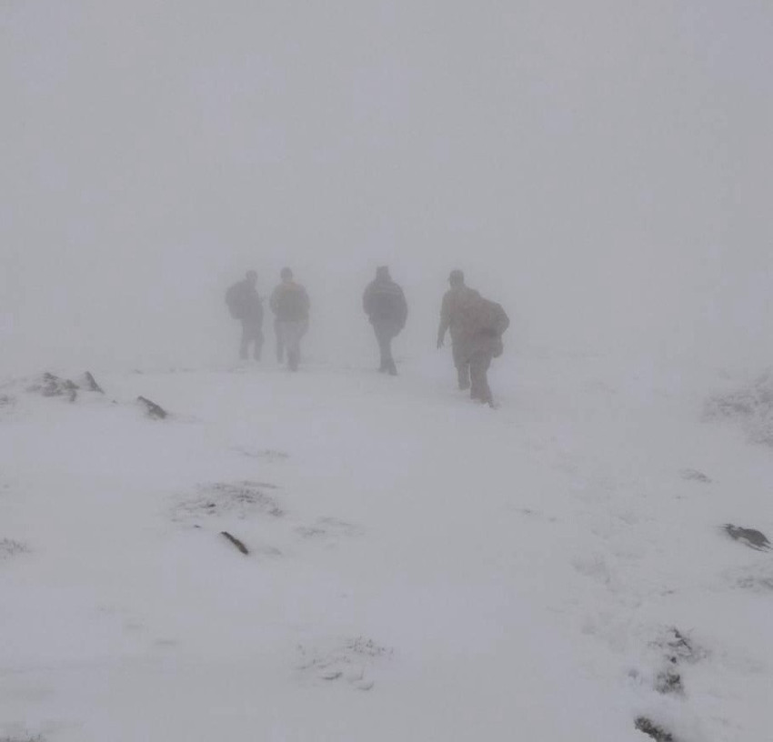 Kayıp dağcı için zamanla yarış: Kamp malzemeleri bulundu - Resim : 1