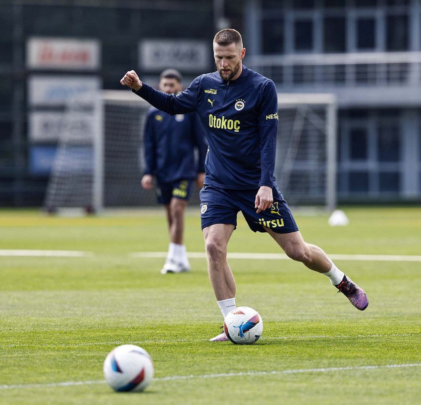 Milan Skriniar açıkladı! Fenerbahçe’de kalacak mı? O zamanı işaret etti - Resim : 4