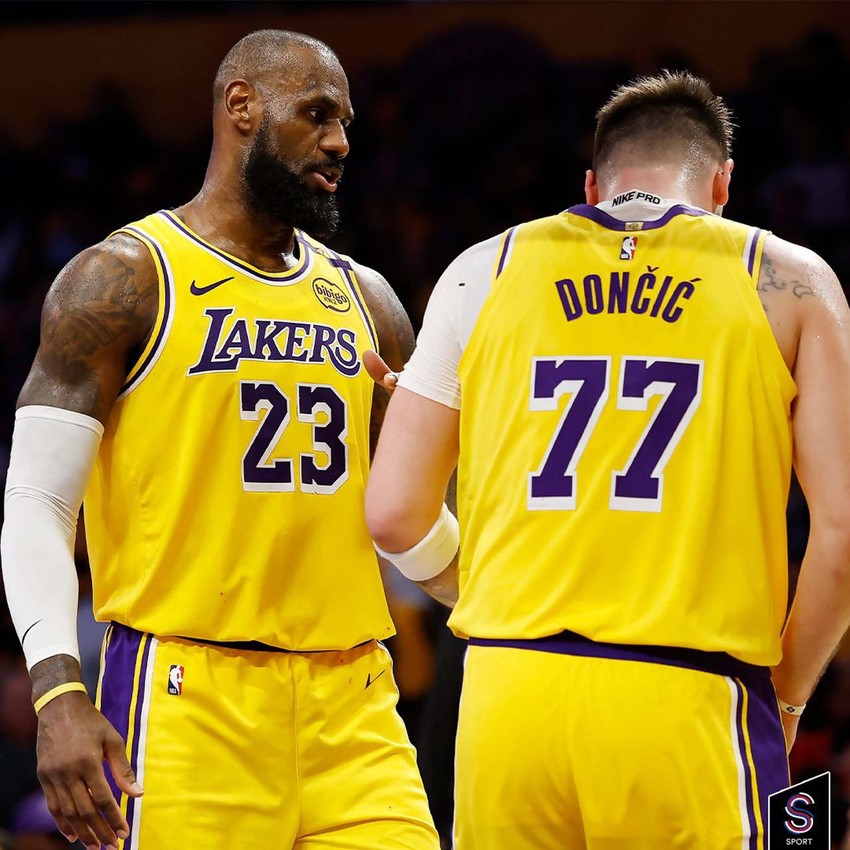 NBA’de beklenen an geldi! Doncic ve LeBron James sahne aldı, Lakers kazandı - Resim : 2