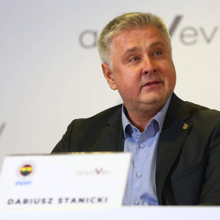 Uzun yıllardır görev yapıyordu! Fenerbahçe ayrılığı resmen duyurdu! - Resim : 1