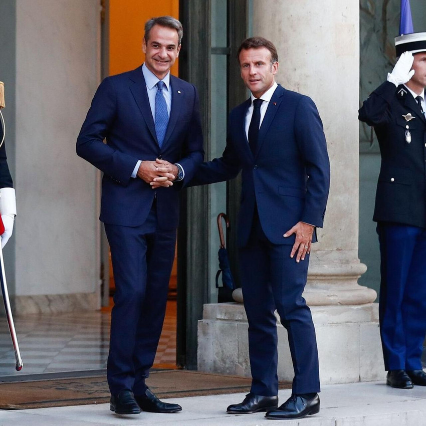 Fransa’dan Türkiye’ye küstah tehdit: Yunanistan'a kalkan oluruz! - Resim : 1