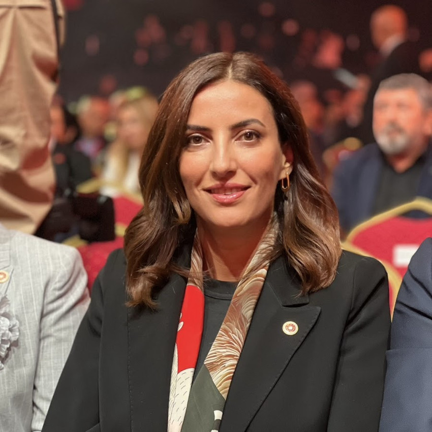 TBMM tarihinde bir ilk! 2 CHP'li vekil evlendi... - Resim : 1