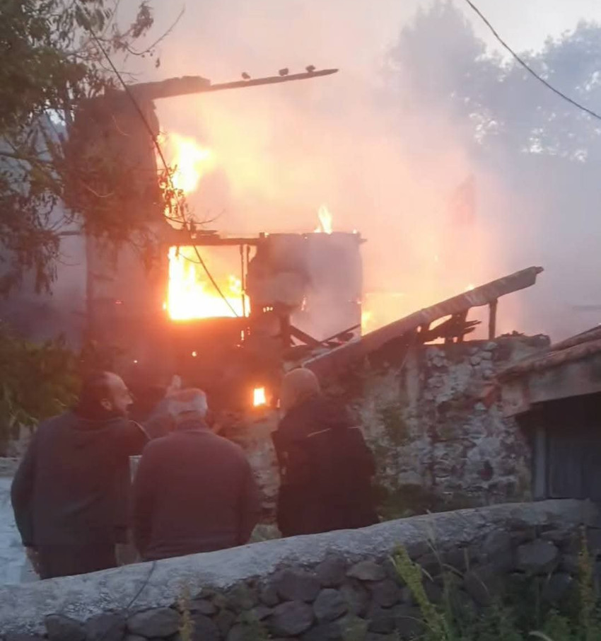 Ankara'da yangın; 5 ev kullanılamaz hale geldi - Resim : 2