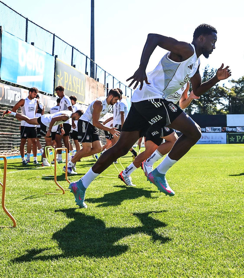 Beşiktaş’ta Wilfreid Ndidi sahaya indi - Resim : 1