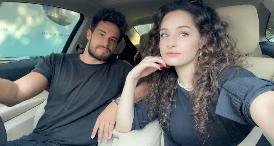 Survivor Batuhan'ın kız kardeşi Melissa Karacakaya güzelliğiyle baş döndürdü! Instagram pozlarını gören dönüp bir daha bakıyor! İşte Batuhan Karacakaya'nın güzel kız kardeşi - Resim: 1